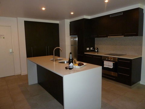 Penthouse 239 At See Temple Port Douglas - Sunshine Coast Guide 3