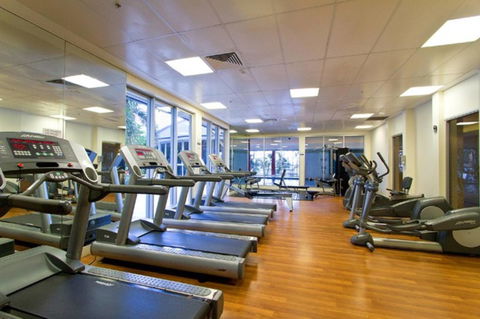 Beach Stay - Ocean & Riverview Resort Chevron Renaissance Central Surfers Paradise - Sunshine Coast Guide 28