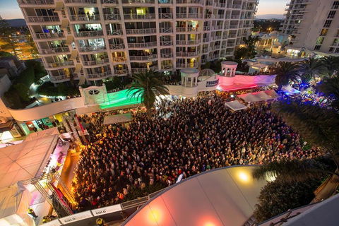 Broadbeach Holiday Apartments - Sunshine Coast Guide 41