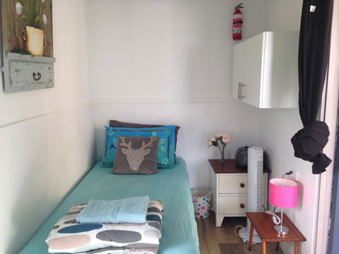XYL Pets Friendly Seaside Boutique Guesthouse - Sunshine Coast Guide 28