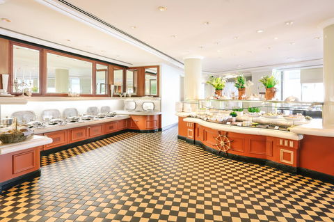 Stamford Plaza Brisbane - Sunshine Coast Guide 27