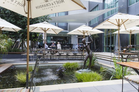 Stamford Plaza Brisbane - Sunshine Coast Guide 20