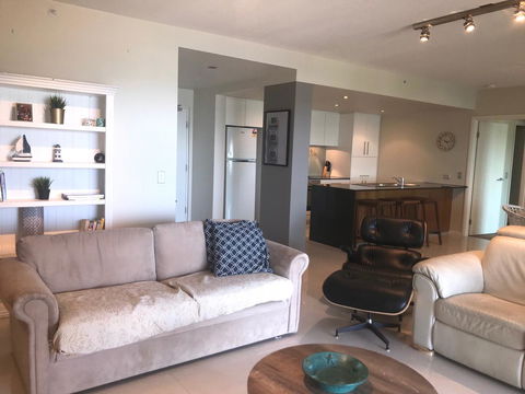 Proximity Waterfront Apartments - Sunshine Coast Guide 5