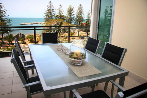 Proximity Waterfront Apartments - Sunshine Coast Guide 35