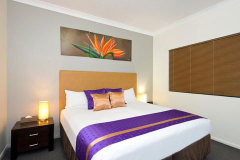 Park Regis Anchorage - Sunshine Coast Guide 7
