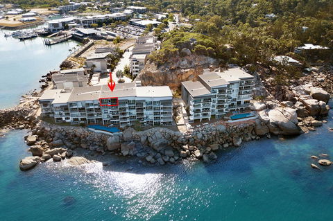 1 Bright Point Apartment 4501 - Sunshine Coast Guide 0