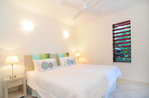 Oasis At Palm Cove - Sunshine Coast Guide 7