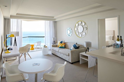 QT Gold Coast - Sunshine Coast Guide 7