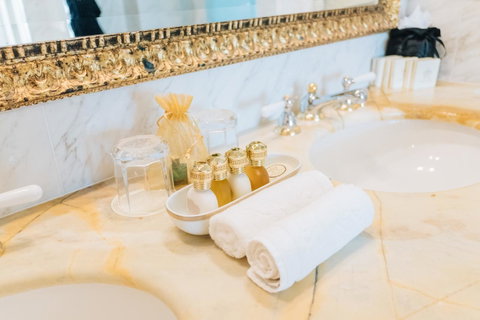 Imperial Hotel Gold Coast - Sunshine Coast Guide 22