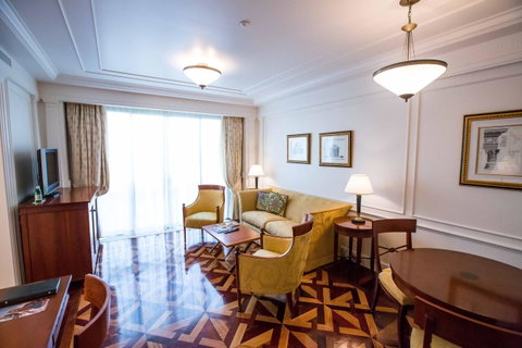 Imperial Hotel Gold Coast - Sunshine Coast Guide 37