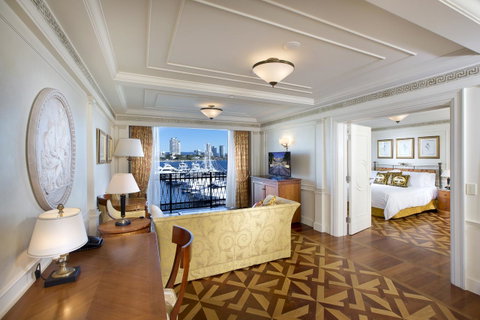 Imperial Hotel Gold Coast - Sunshine Coast Guide 5
