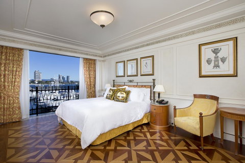 Imperial Hotel Gold Coast - Sunshine Coast Guide 35