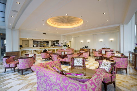 Imperial Hotel Gold Coast - Sunshine Coast Guide 12