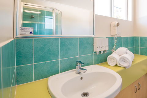 At The Sound Noosa Motel - Sunshine Coast Guide 32
