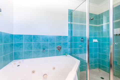 At The Sound Noosa Motel - Sunshine Coast Guide 36