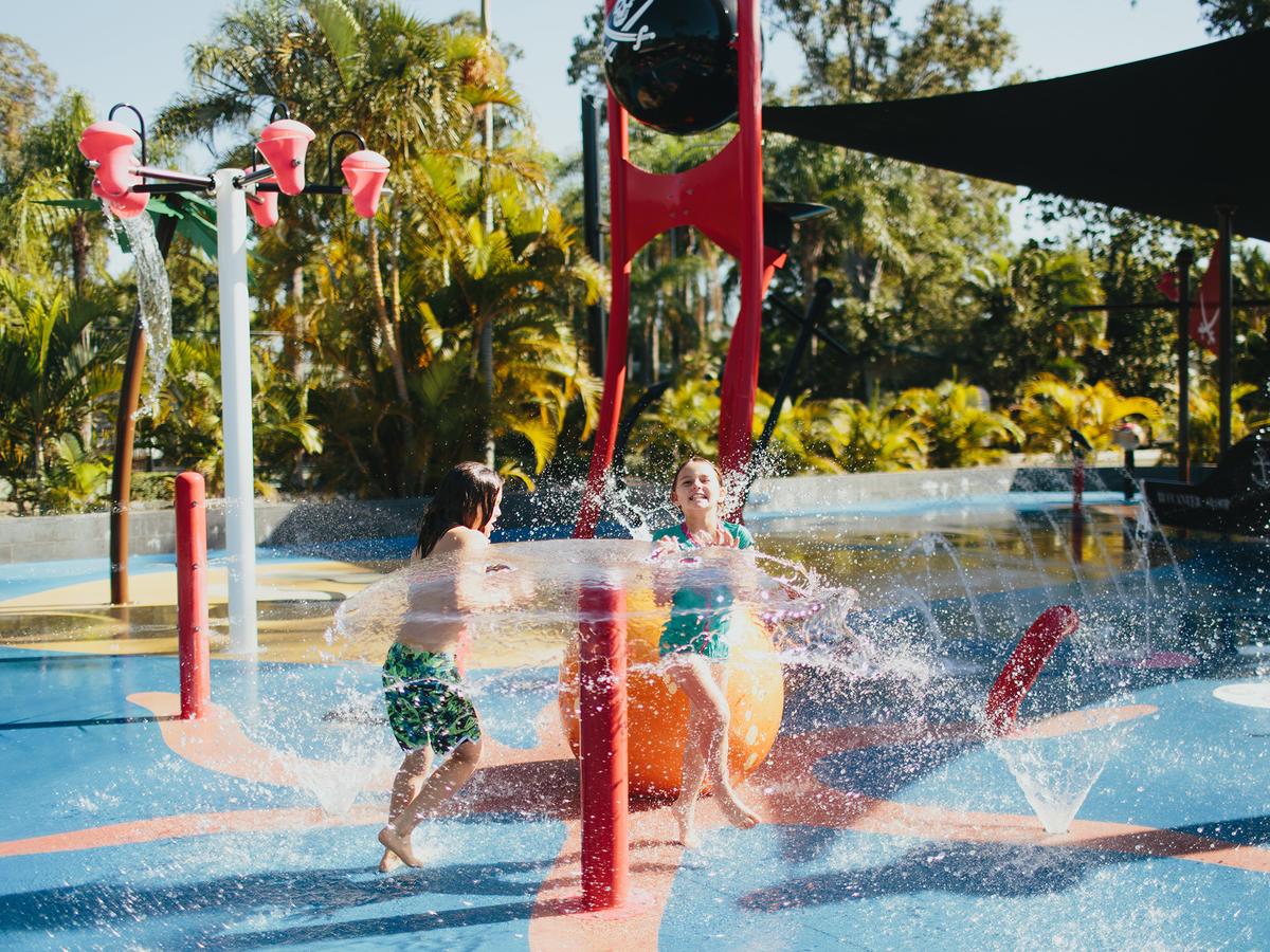 Biggera Waters QLD Sunshine Coast Guide