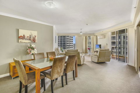 APR Private SUITES MOROC By The Beach - Sunshine Coast Guide 23