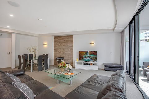 Aria Apartments - Sunshine Coast Guide 14