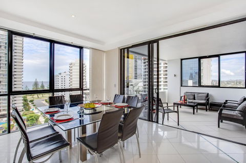 Aria Apartments - Sunshine Coast Guide 16