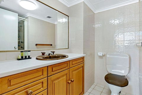 ULTIQA Beach Haven On Broadbeach - Sunshine Coast Guide 38