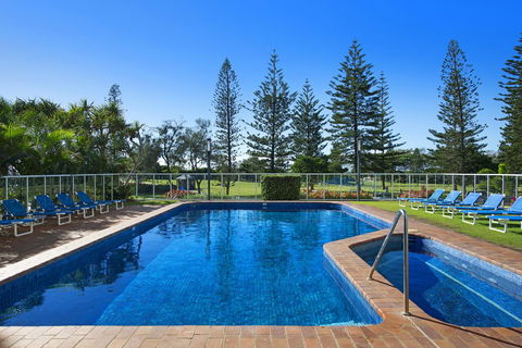 ULTIQA Beach Haven On Broadbeach - Sunshine Coast Guide 18