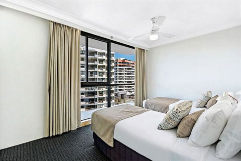 ULTIQA Beach Haven On Broadbeach - Sunshine Coast Guide 44