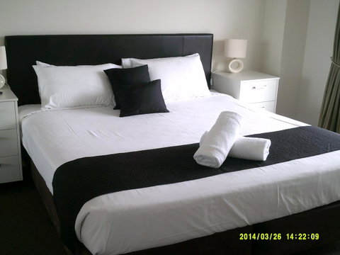 The Phoenician Resort - Sunshine Coast Guide 27
