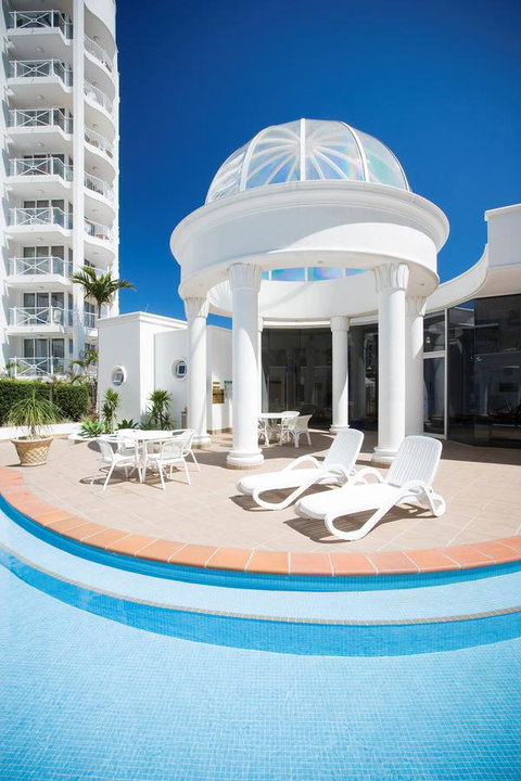 The Phoenician Resort - Sunshine Coast Guide 6