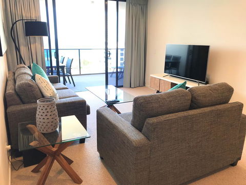 Qube Broadbeach Ocean View Apartments - Sunshine Coast Guide 19