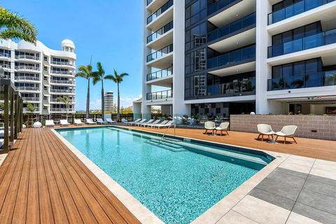Qube Broadbeach Ocean View Apartments - Sunshine Coast Guide 9