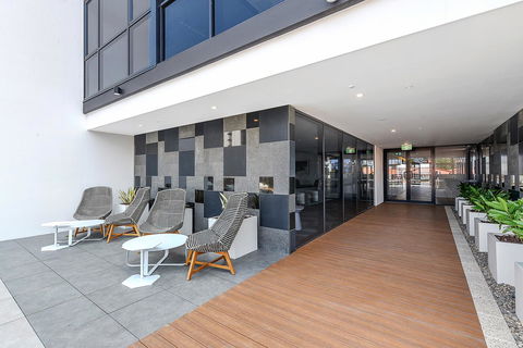 Qube Broadbeach Ocean View Apartments - Sunshine Coast Guide 7