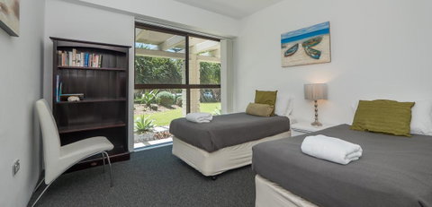 De Ville Apartments - Sunshine Coast Guide 28