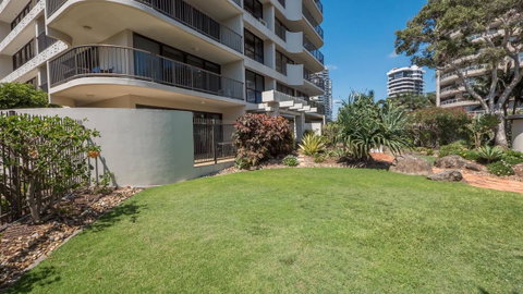 De Ville Apartments - Sunshine Coast Guide 34