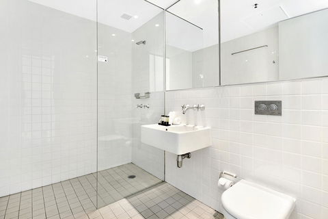 ULTIQA Air On Broadbeach - Sunshine Coast Guide 23