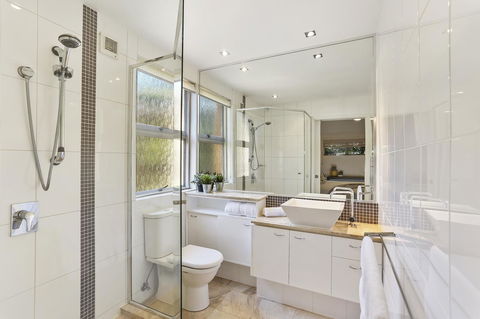 Noosa De Villa - Sunshine Coast Guide 6