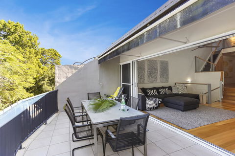 Noosa De Villa - Sunshine Coast Guide 2