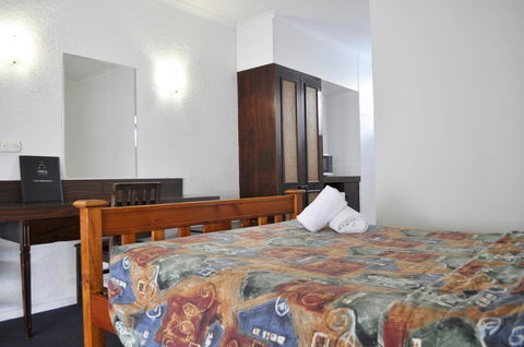Alexandra Park Motor Inn - Sunshine Coast Guide 37