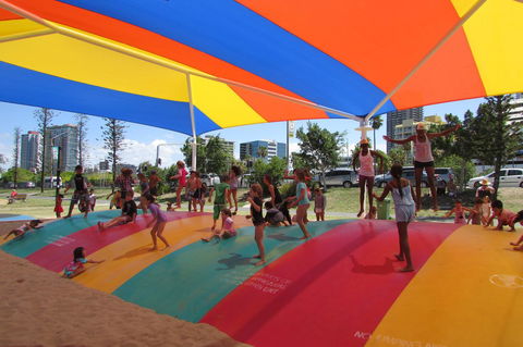 Woodroffe Hotel - Sunshine Coast Guide 31