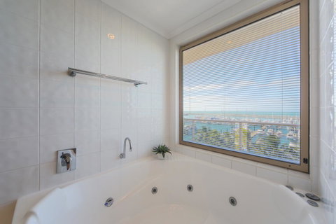 Mantra Mackay - Sunshine Coast Guide 14