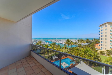Mantra Mackay - Sunshine Coast Guide 17