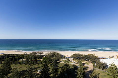 South Pacific Plaza - Official - Sunshine Coast Guide 7