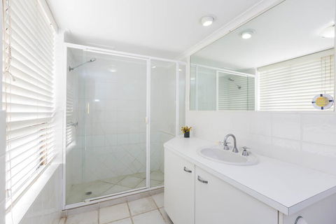 South Pacific Plaza - Official - Sunshine Coast Guide 30