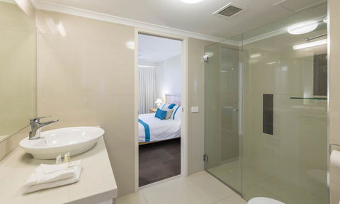 South Pacific Plaza - Official - Sunshine Coast Guide 39