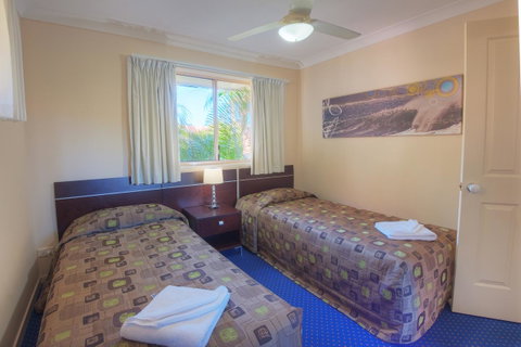 Turtle Beach Resort - Sunshine Coast Guide 44