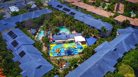 Turtle Beach Resort - Sunshine Coast Guide 0