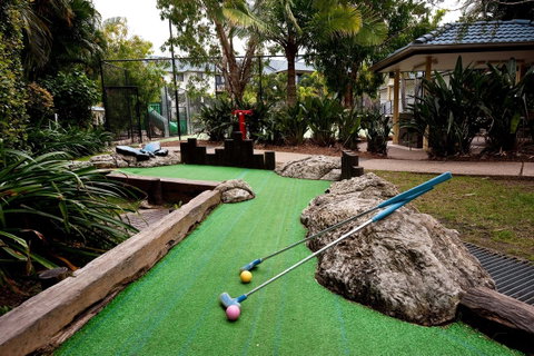Turtle Beach Resort - Sunshine Coast Guide 2