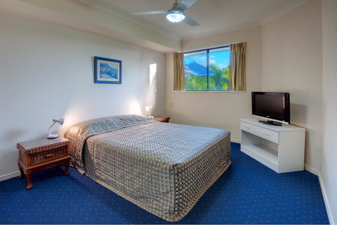 Turtle Beach Resort - Sunshine Coast Guide 42