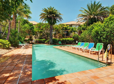 Turtle Beach Resort - Sunshine Coast Guide 10