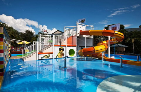 Turtle Beach Resort - Sunshine Coast Guide 1