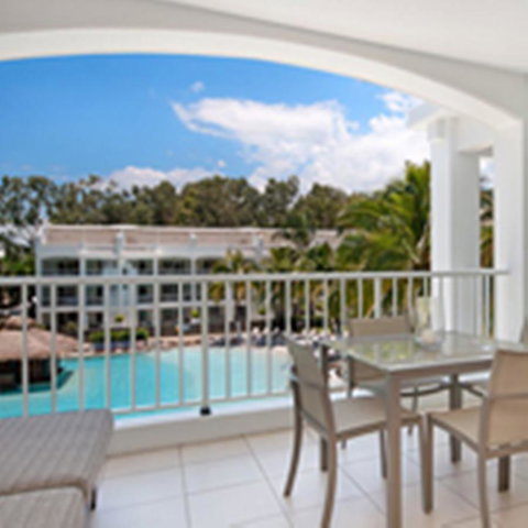 5231 BEACH CLUB PENTHOUSE - Sunshine Coast Guide 4
